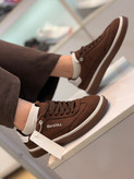 ونس Bershka