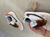 جردن ترویس Louis Vuitton
